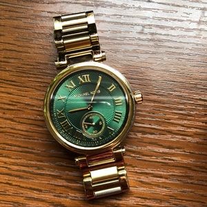 Skylar Crystal Bezel Bracelet Watch, 42mm